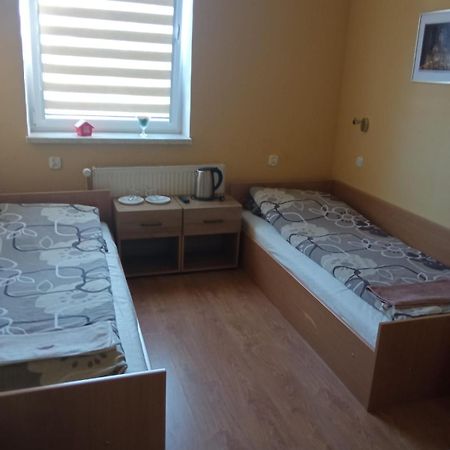 Motel Sportowy Osir Jawor Bagian luar foto