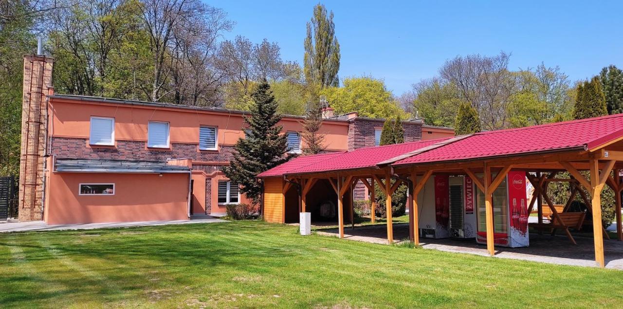 Motel Sportowy Osir Jawor Bagian luar foto